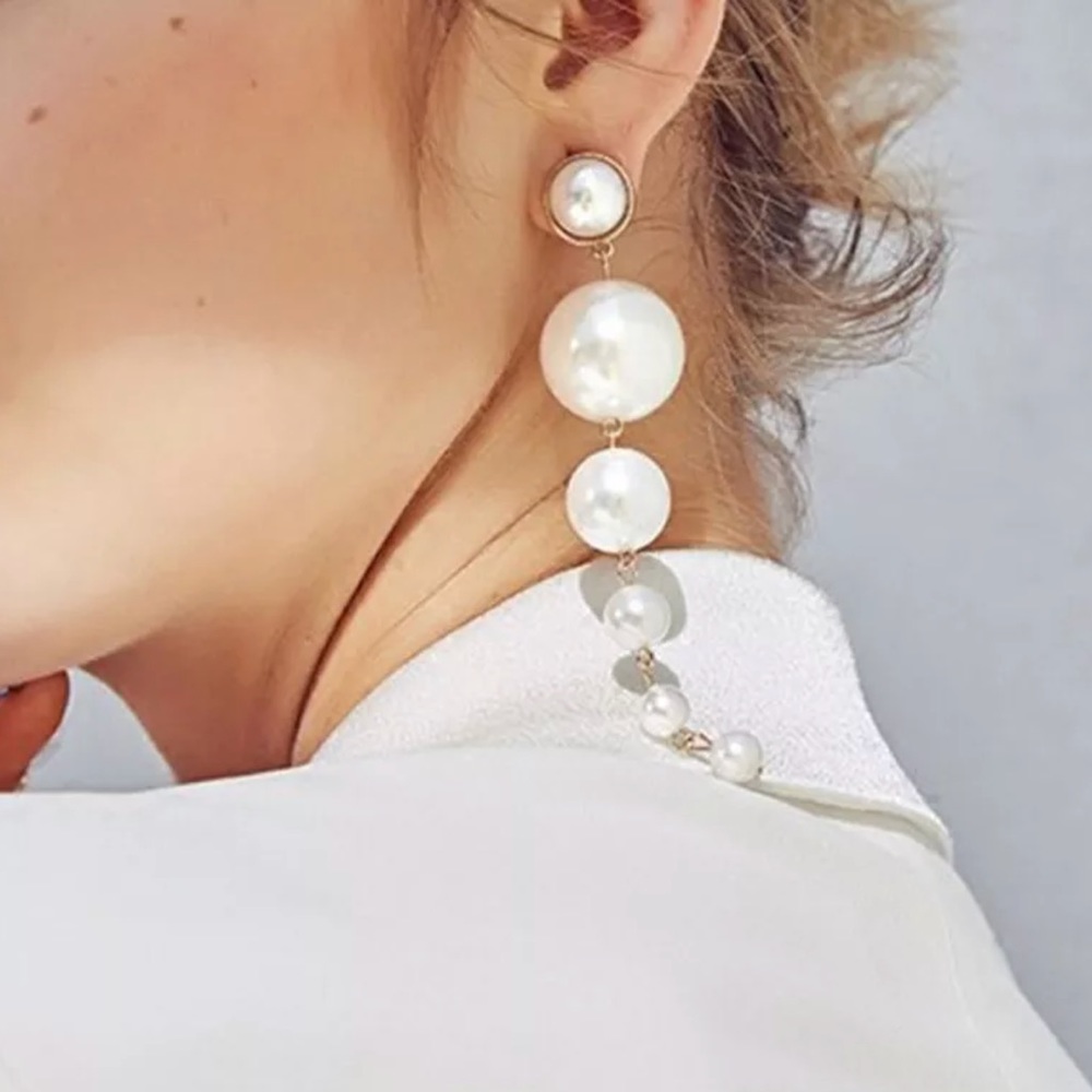 PEARL Long Drop Earrings - Picture 2 of 6